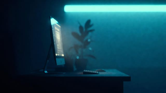 Digital product seller growing from individual to registered business while keeping instant USDC payouts on Summon+