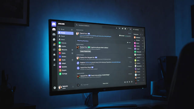 Paid Discord community server with exclusive member channels and structured content layout